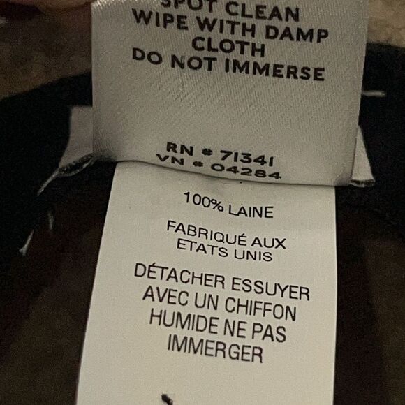 LL BEAN SIGNATURE Tan and Brown Wool Hat - Picture 7 of 7